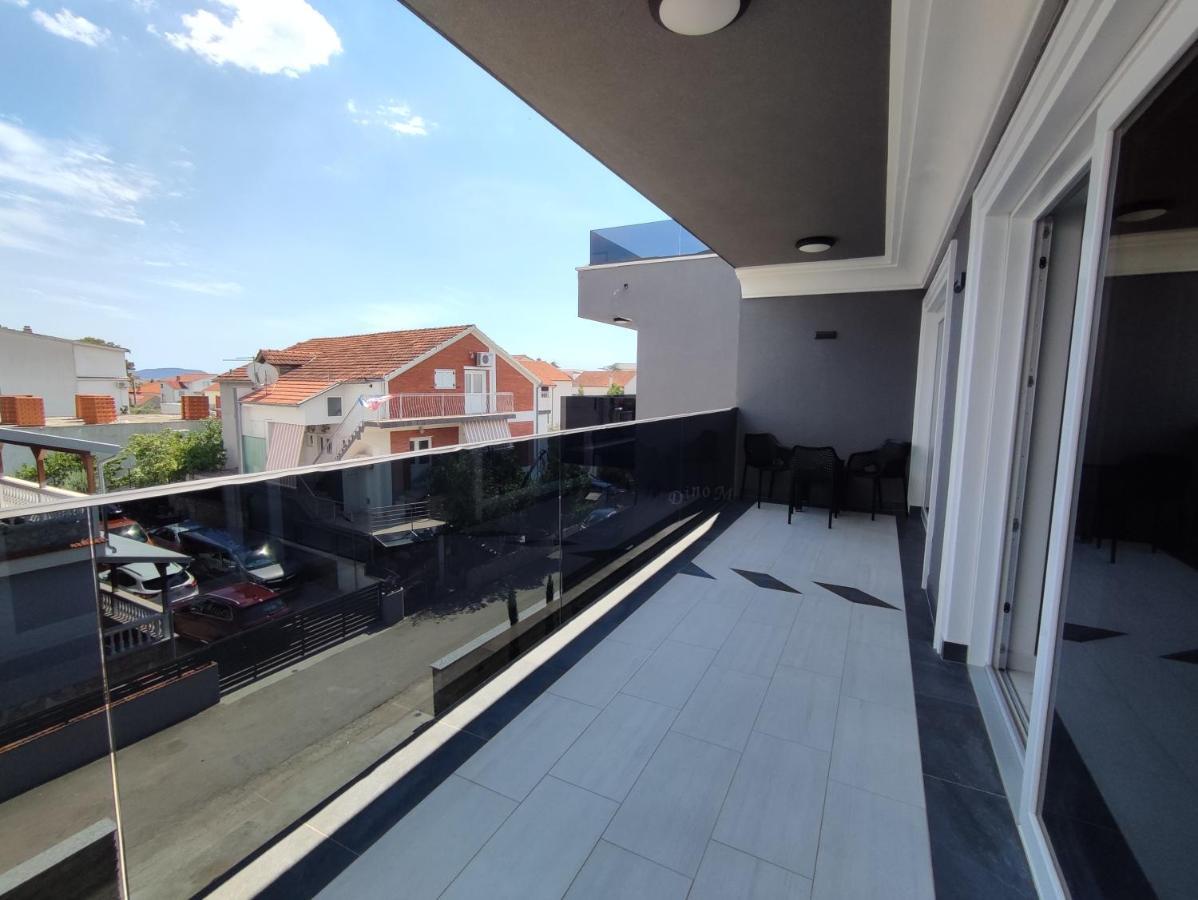 Luxury Apartments-La Dino Maky Vodice Kültér fotó