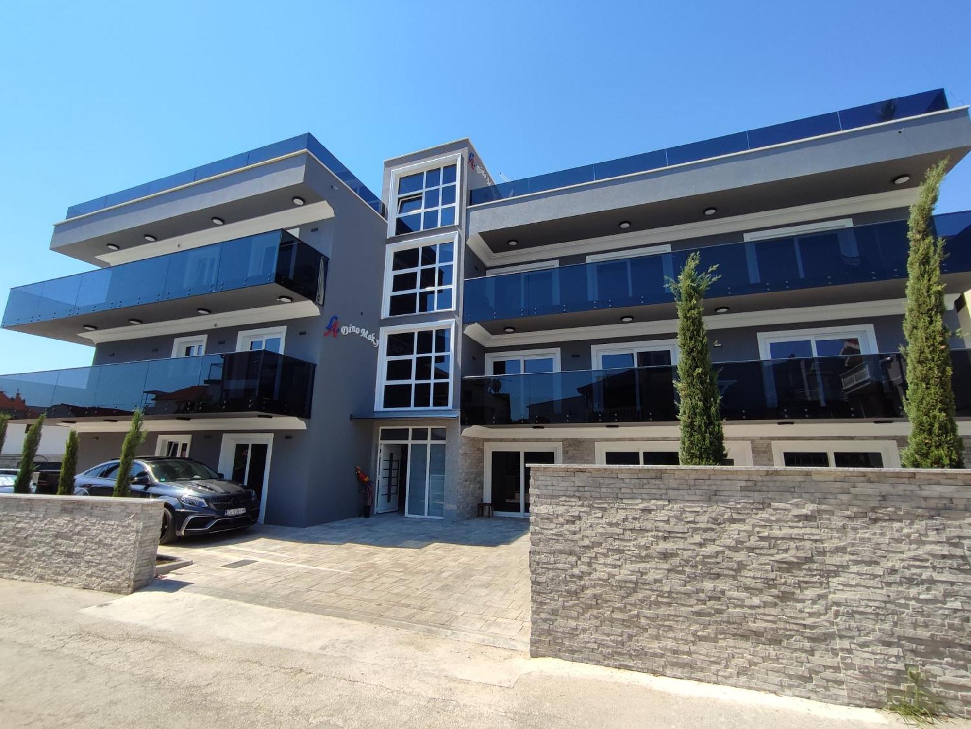 Luxury Apartments-La Dino Maky Vodice Kültér fotó
