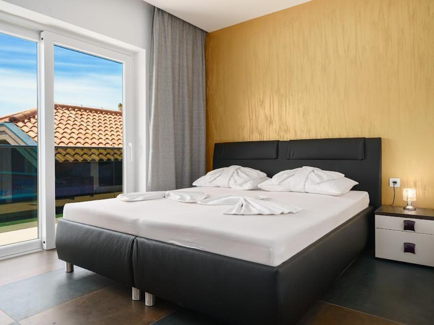Luxury Apartments-La Dino Maky Vodice Szoba fotó